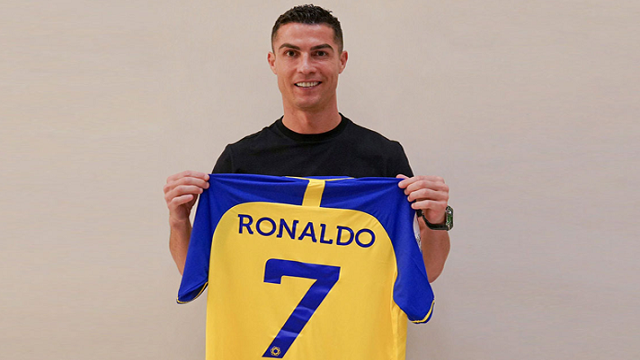 অবশেষে সৌদির ক্লাবে যোগ দিলেন রোনালদো