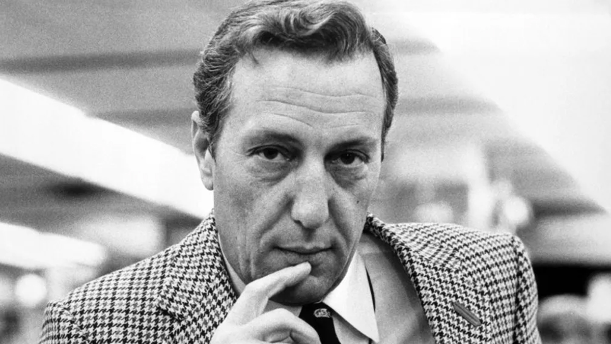 ‘দ্য ডে অভ দ্য জ্যাকাল’-এর লেখক ফ্রেডরিক ফোরসাইথ আর নেই