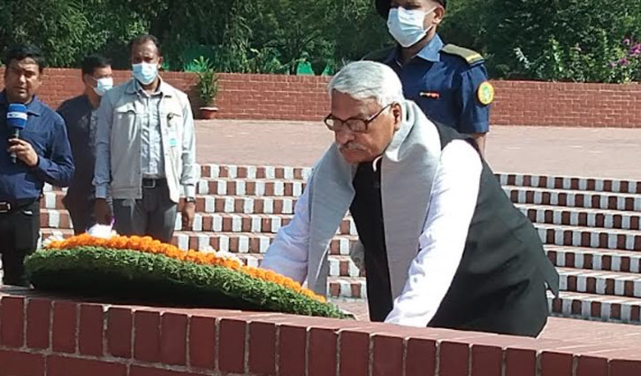 জাতীয় স্মৃতিসৌধে নবনিযুক্ত ডেপুটি স্পিকারের শ্রদ্ধা