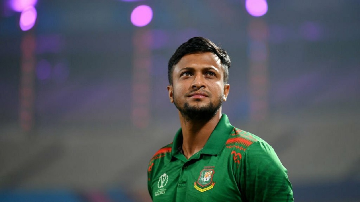 ঘরোয়া ও আন্তর্জাতিক ক্রিকেটে সাকিবের বোলিং নিষিদ্ধ