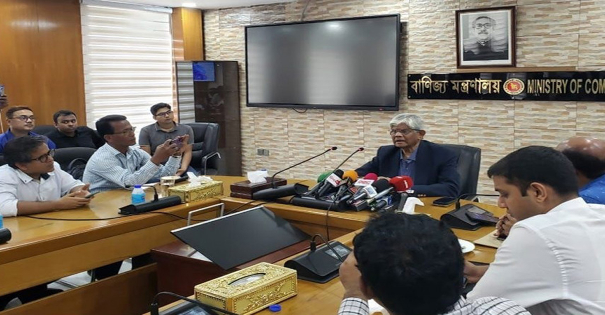 চাঁদাবাজি বন্ধ হয়নি, শুন্যস্থান পূরণ হয়েছে: অর্থ ও বাণিজ্য উপদেষ্টা