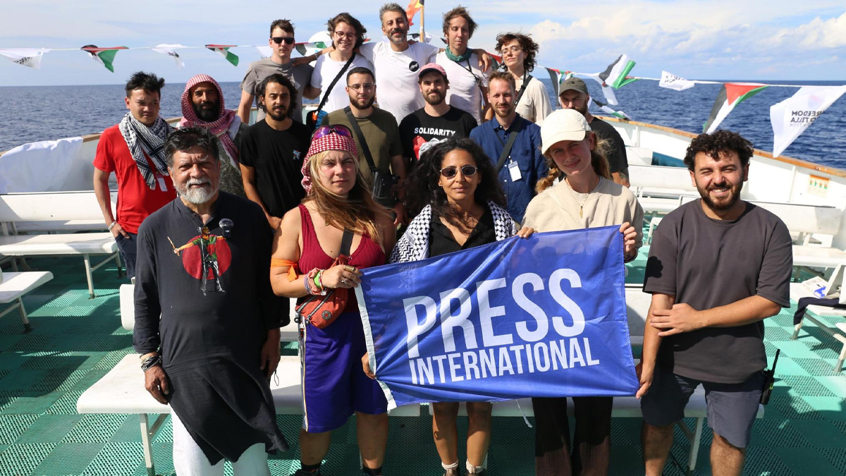 ‘শহিদুল আলমসহ গাজামুখী নৌবহরের নিরাপত্তা পর্যবেক্ষণ করছে সরকার’