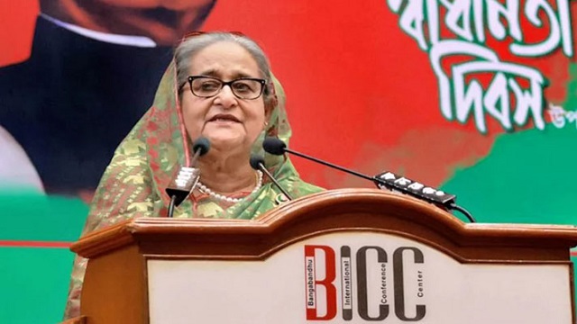 অবৈধভাবে ক্ষমতায় যাওয়া বিএনপি এখন গণতন্ত্র চায়: প্রধানমন্ত্রী