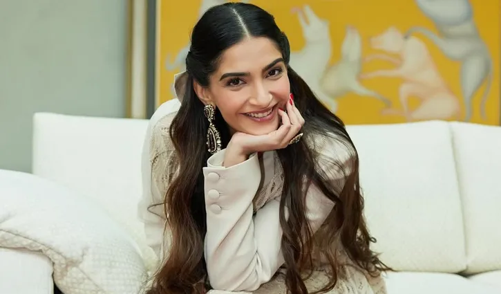 ফের মা হতে যাচ্ছেন সোনম কাপুর