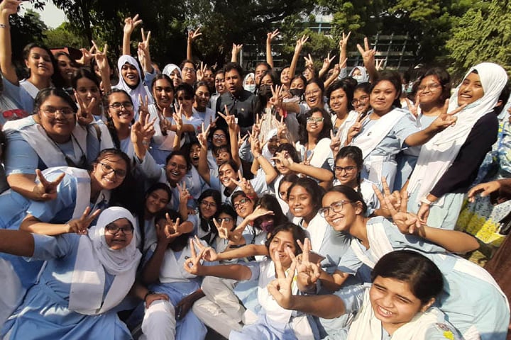 এসএসসি ও সমমানের ফল শুক্রবার, জানা যাবে যেভাবে