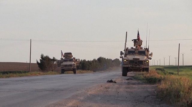সিরিয়ায় সেনাবাহিনীর বাস লক্ষ্য করে হামলা, নিহত কমপক্ষে ১৮