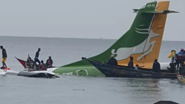৪৩ আরোহী নিয়ে লেক ভিক্টোরিয়ায় বিমান বিধ্বস্ত