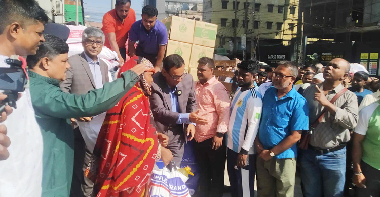 ঢাকায় টিসিবির ট্রাকসেল কার্যক্রমের উদ্বোধন