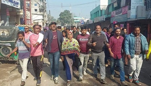 মির্জা ফখরুলকে আটকের প্রতিবাদে ঠাকুরগাঁওয়ের বিক্ষোভ