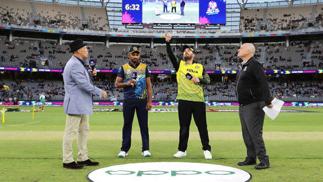 শ্রীলংকার বিপক্ষে টস জিতে ফিল্ডিংয়ে অস্ট্রেলিয়া