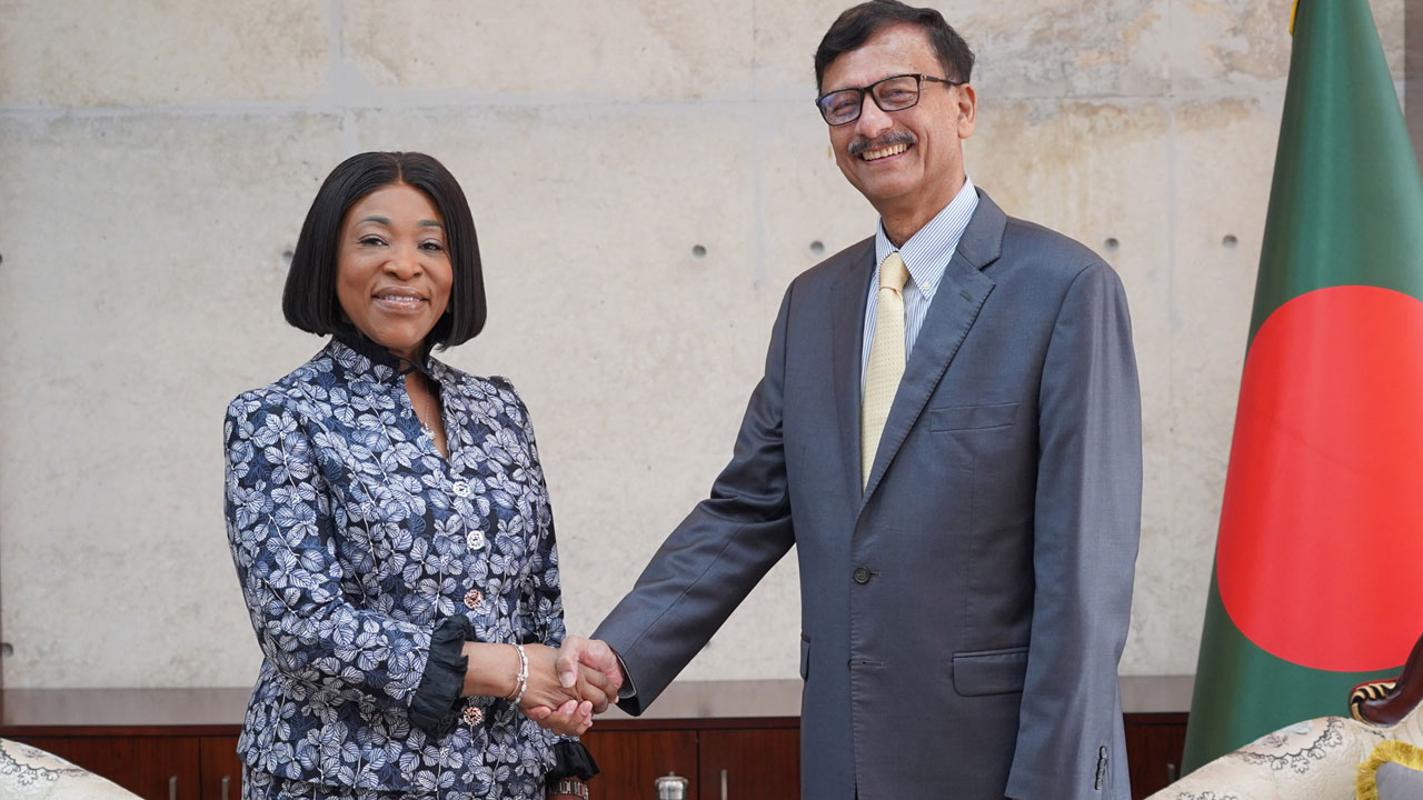 পররাষ্ট্র উপদেষ্টার সঙ্গে কমনওয়েলথ মহাসচিবের সাক্ষাৎ