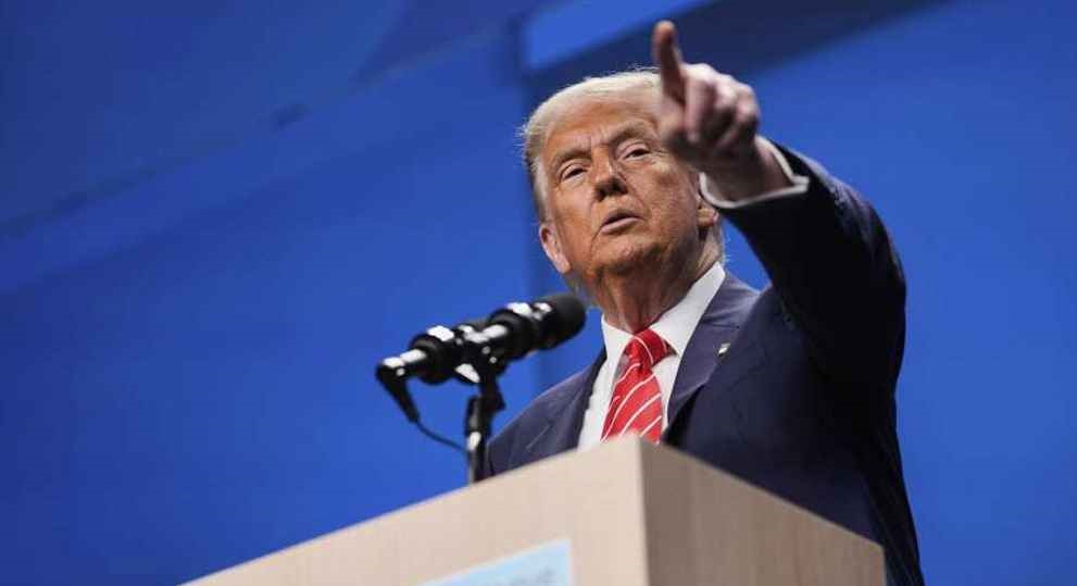 ফের বেজে উঠতে পারে যুদ্ধের দামামা, যা জানালেন ট্রাম্প