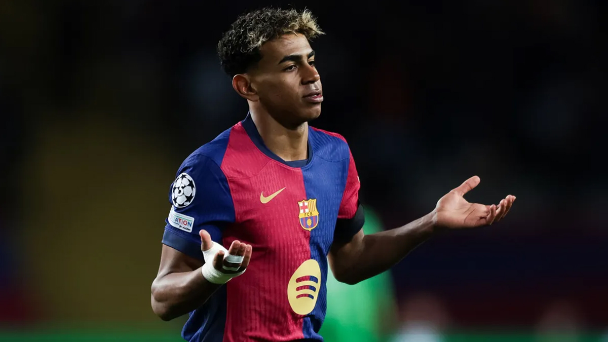 ২০৩১ সাল পর্যন্ত বার্সেলোনার সঙ্গে চুক্তি ইয়ামালের