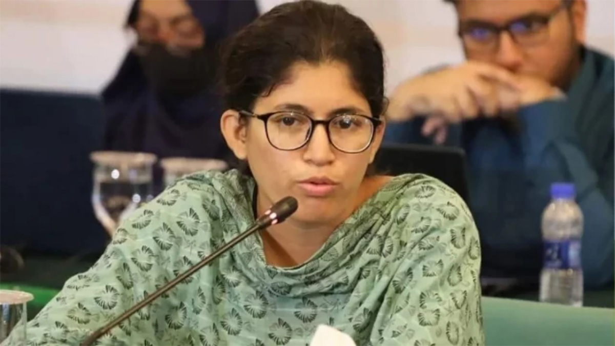 রাজনৈতিক দল নয়, জনগণের রায় নিয়ে জুলাই সনদ তৈরির আহ্বান উমামা ফাতেমার