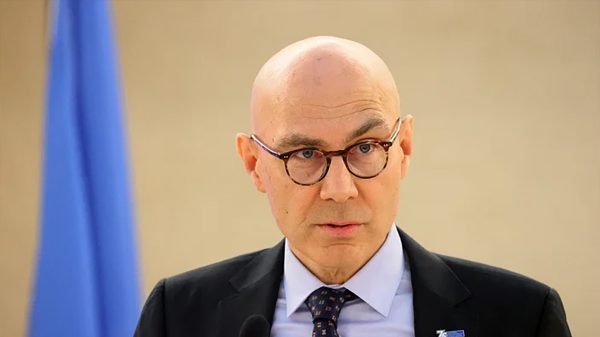 Un