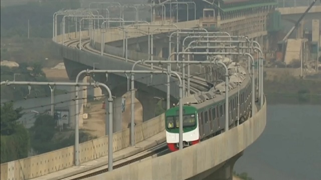 মেট্রোরেলে উঠা যাবে ২৯ ডিসেম্বর