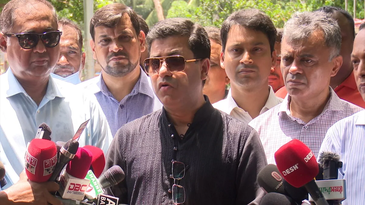ডেঙ্গুর প্রাদুর্ভাবে দিন দিন সংকট বাড়ছে: তাপস