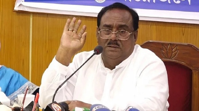 অসুস্থ খাদ্যমন্ত্রী, এয়ার অ্যাম্বুলেন্সে আনা হচ্ছে ঢাকায়