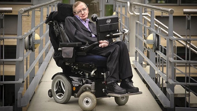 বিজ্ঞানী স্টিফেন হকিংয়ের পঞ্চম মৃত্যুবার্ষিকী আজ