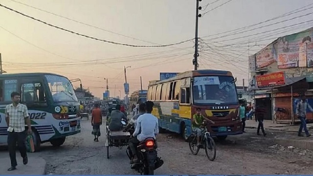 খুলনায় বাস ও লঞ্চ চলাচল শুরু