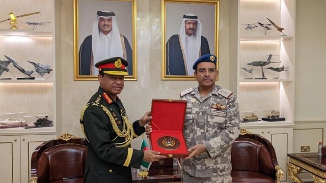 কাতার সফর শেষে দেশে ফিরেছেন সেনাপ্রধান