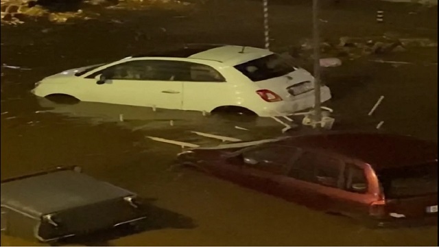 ভারী বৃষ্টিপাতে বিপর্যস্ত পর্তুগাল