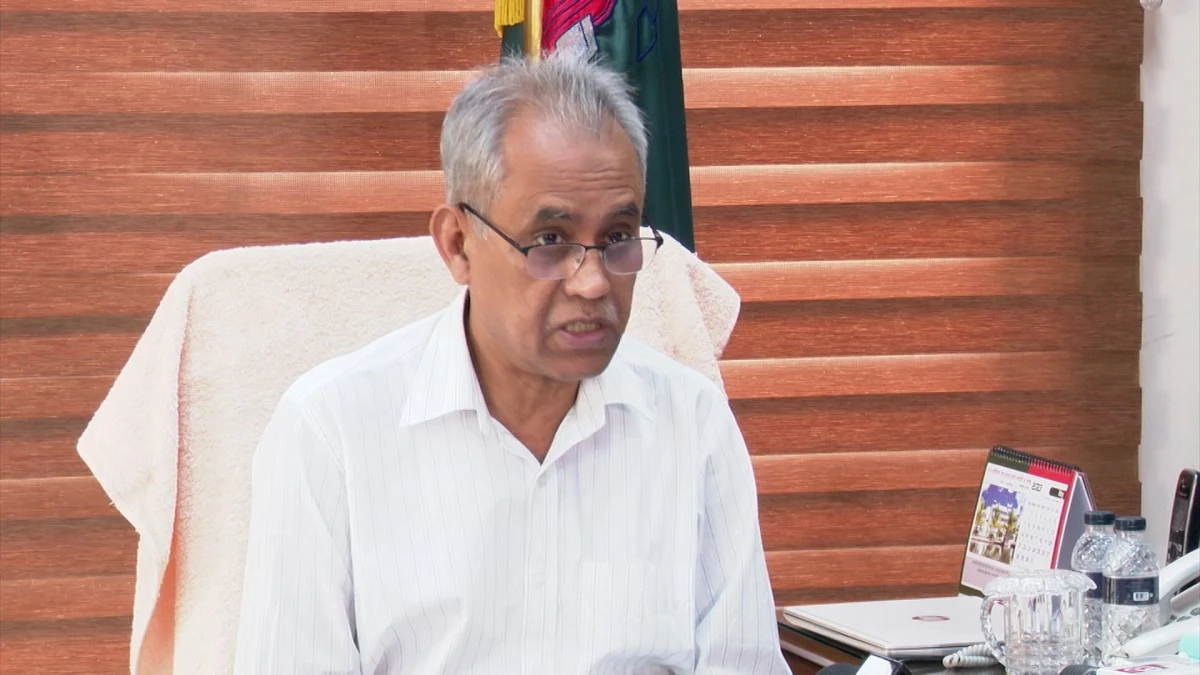 কাউকে সুবিধা দিতে সীমানা পুনঃনির্ধারণ করা হয়নি: ইসি আলমগীর