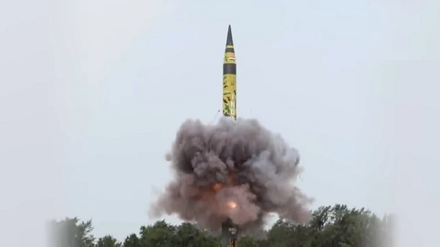 অগ্নি-৫ মিসাইলের সফল পরীক্ষা চালালো ভারত