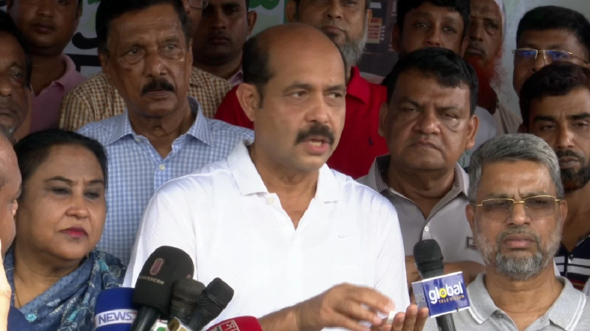 গরুর বাজারে অনিয়ম হলে ইজারাদারের জামানত বাজেয়াপ্ত হবে: মেয়র আতিক