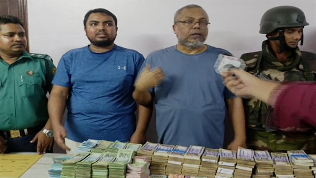 সাবেক অতিরিক্ত সচিব আমজাদ ও তার ছেলে আটক