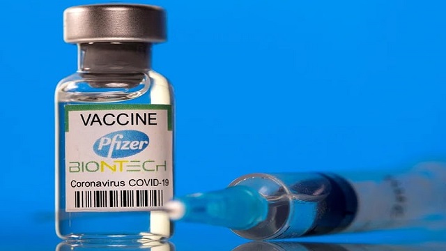 ২৮ ফেব্রুয়ারি থেকে ফাইজারের টিকা দেওয়া বন্ধ