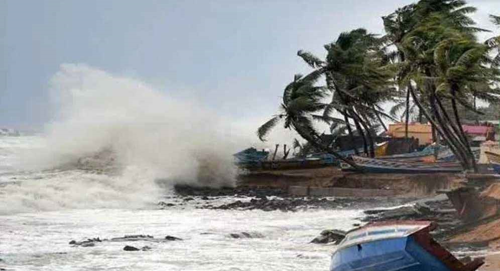 ঘূর্ণিঝড় নিয়ে বিশেষ বিজ্ঞপ্তিতে যা জানাল আবহাওয়া অধিদপ্তর
