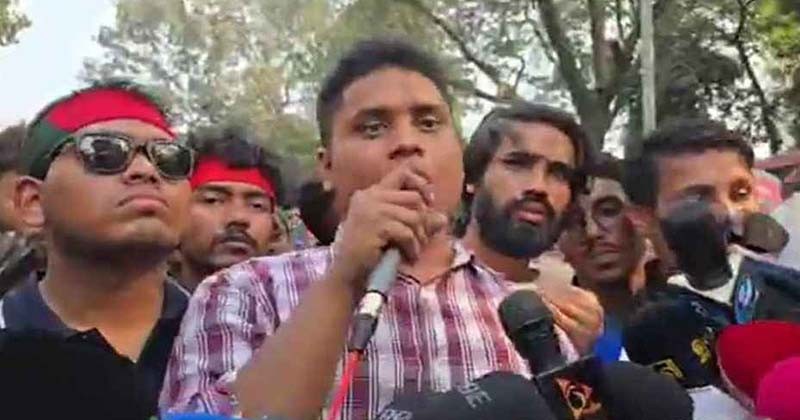 চাকরিচ্যুত বিডিআরদের আইন উপদেষ্টার সঙ্গে বৈঠকের আশ্বাস দিলেন হাসনাত