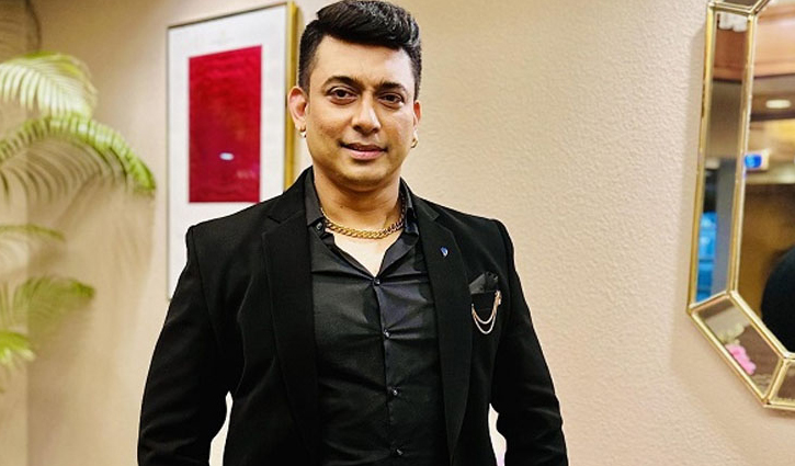 ‘নারীরা জায়েদ খানে আটকায় আর জায়েদ খান আটকায় সুন্দরী নারীতে’