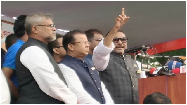 প্রধানমন্ত্রীর উদারতায় আজ খালেদা জিয়া বাসায় আছেন : কাদের